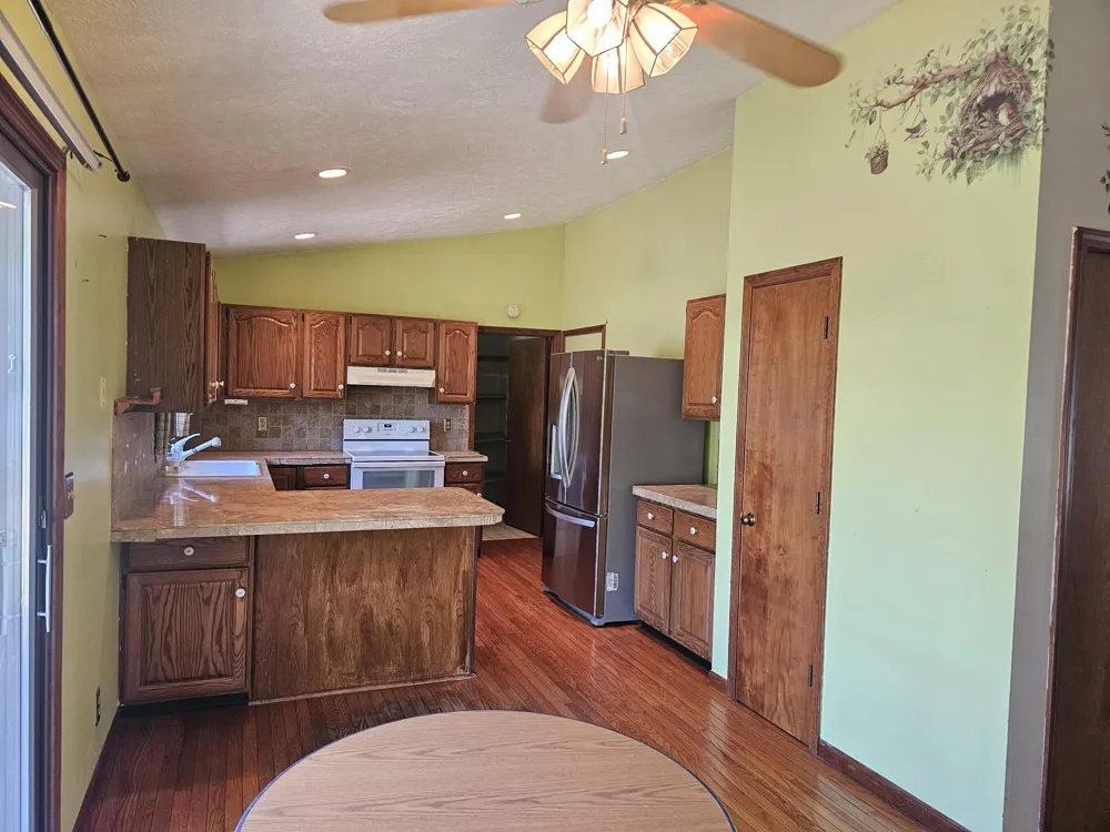 141 Ida Red Sparta, MI 49345