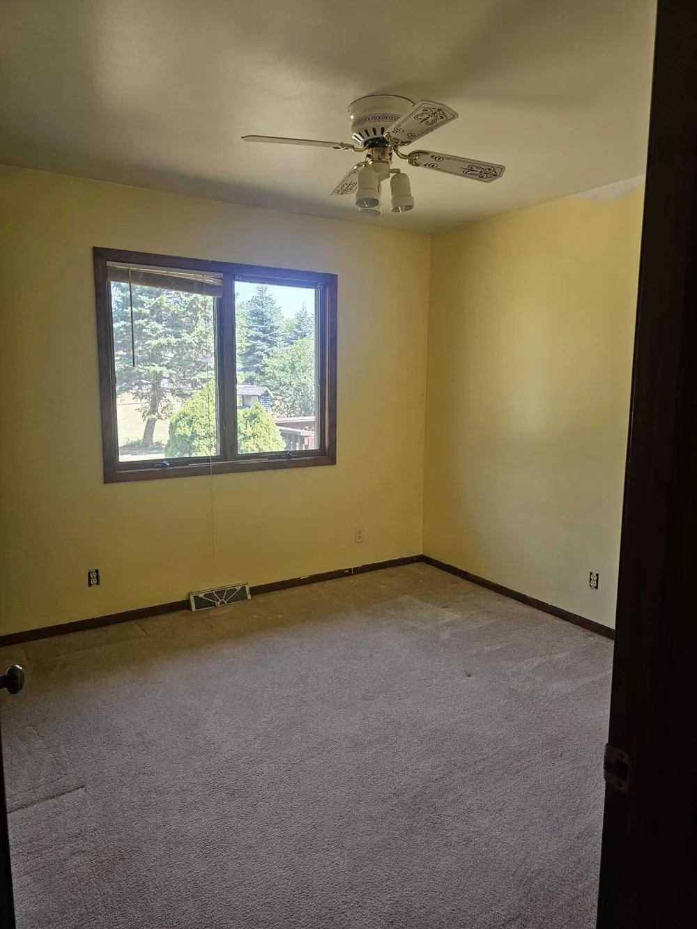 141 Ida Red Sparta, MI 49345