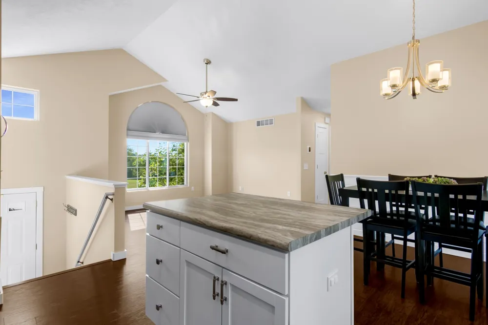 4643 Rokos Court Long Lake Township, MI 49685