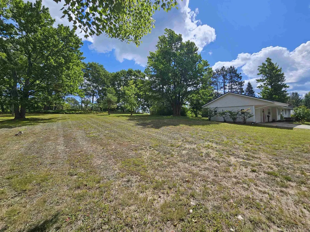 5095 Crosby Road Haring Charter Township, MI 49601