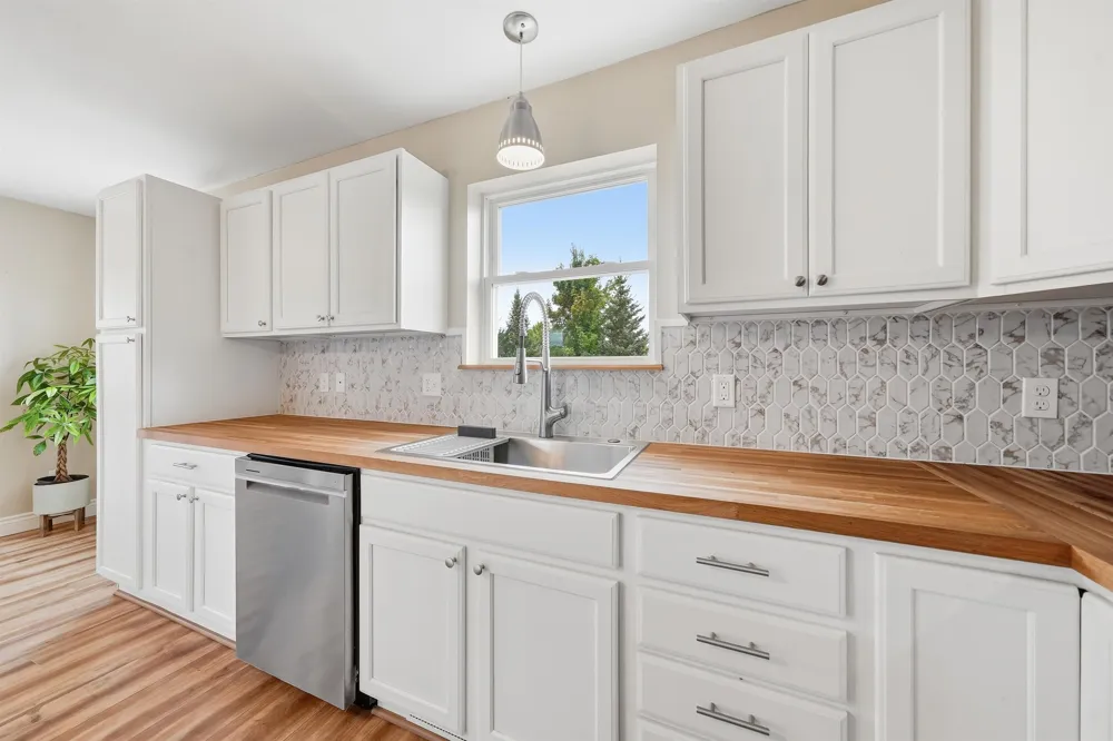 8361 King Arthurs Court Paradise Township, MI 49649