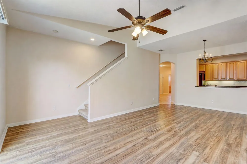 1305 SANDSTONE RUN Sanford, FL 32771