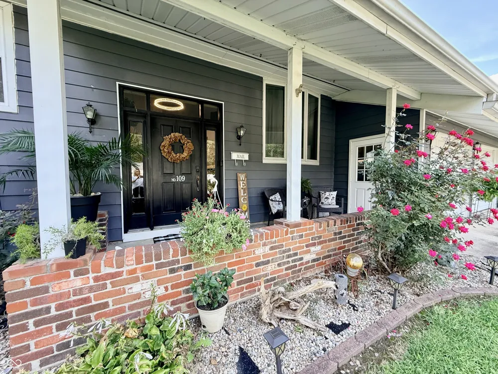 109 Grace Avenue Crawfordsville, IN 47933