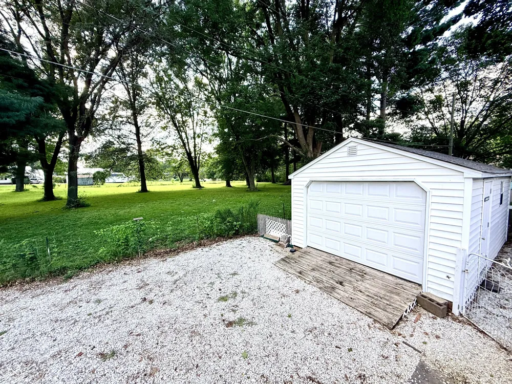 109 Grace Avenue Crawfordsville, IN 47933