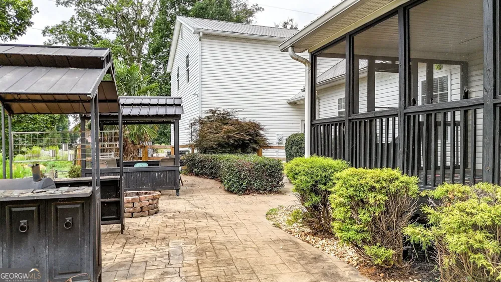 30 Sullins RD NW Cartersville, GA 30121