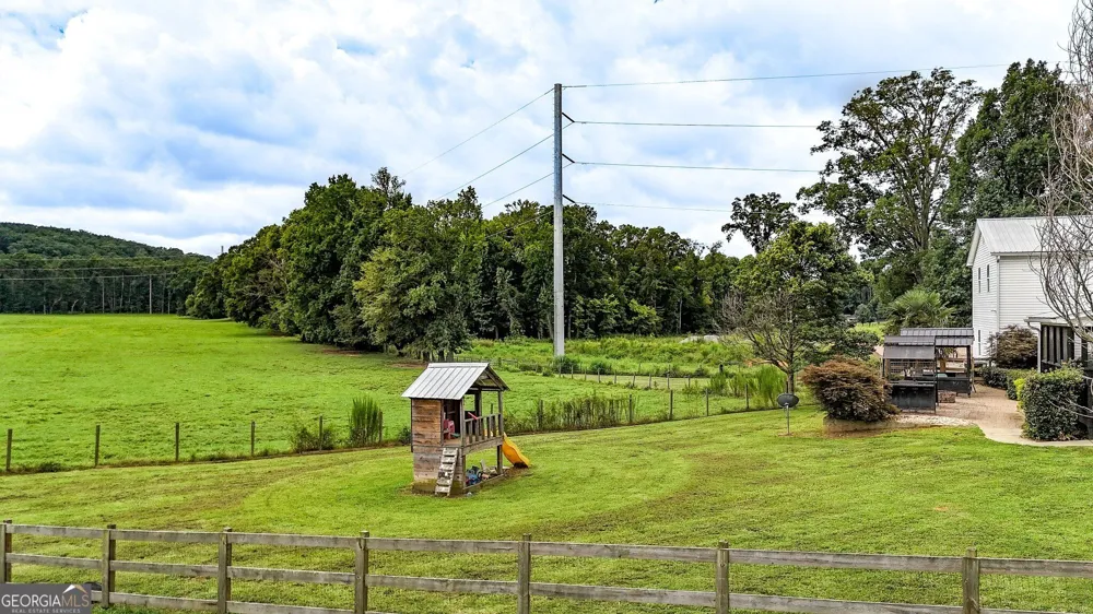 30 Sullins RD NW Cartersville, GA 30121