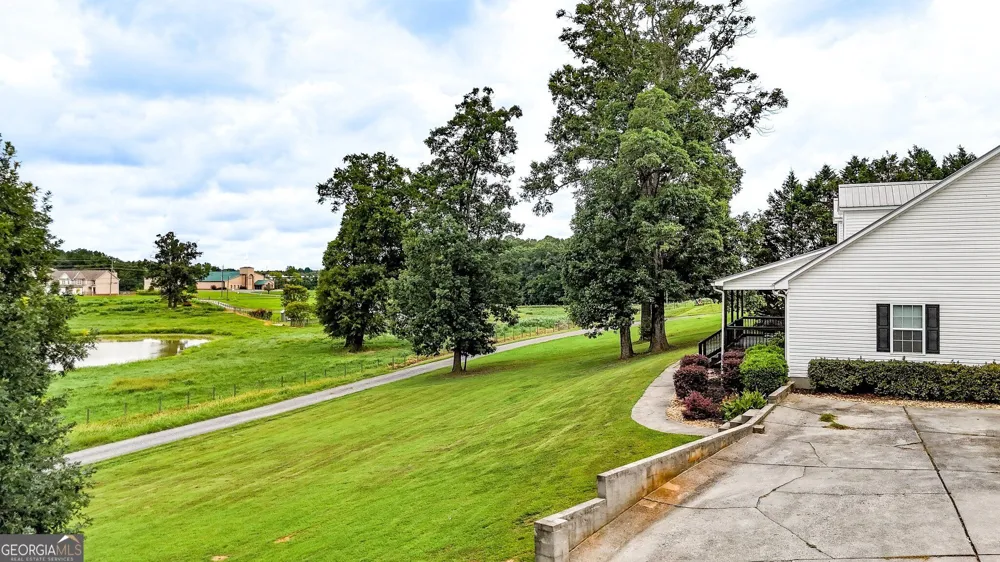 30 Sullins RD NW Cartersville, GA 30121