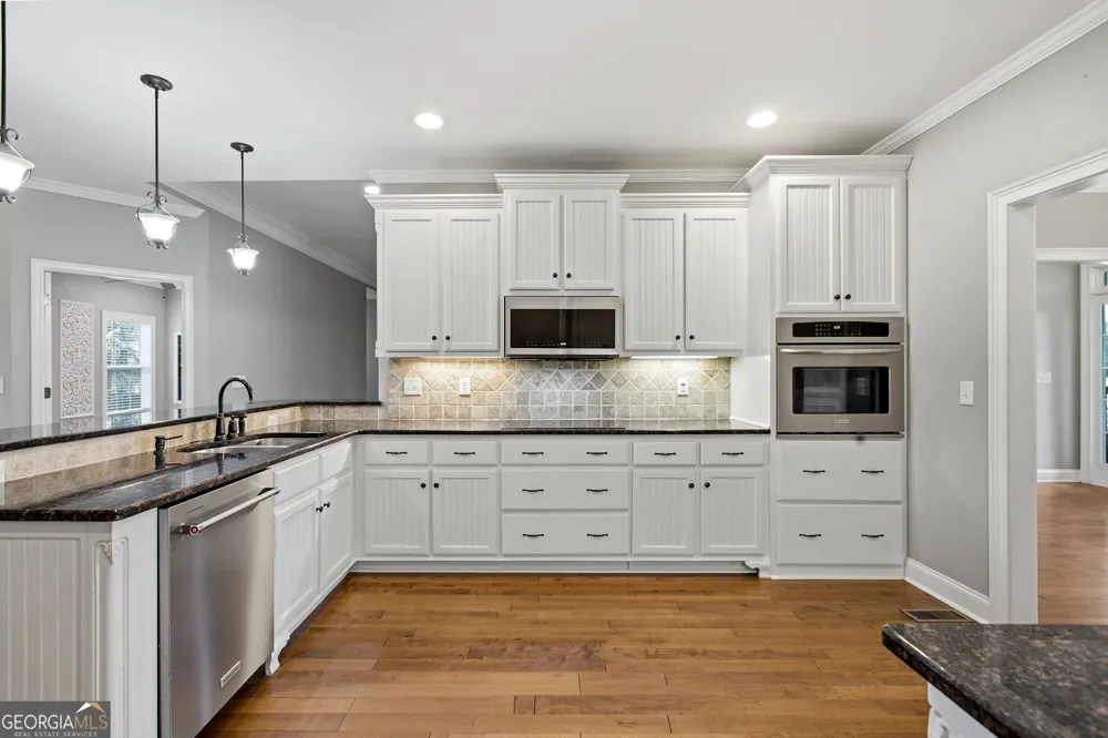 30 Sullins RD NW Cartersville, GA 30121