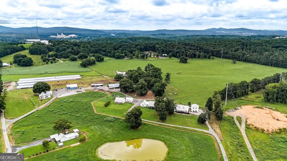 30 Sullins RD NW Cartersville, GA 30121