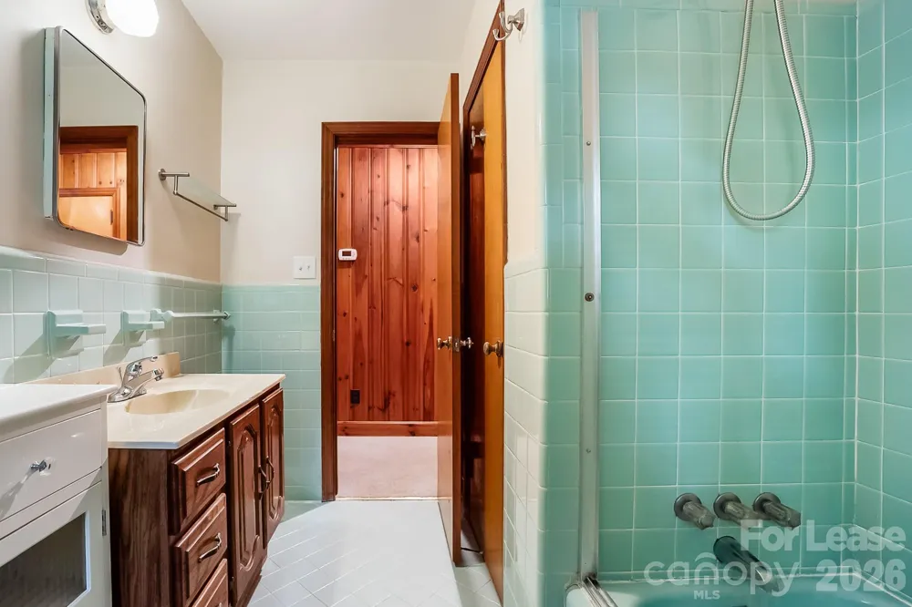 6510 Pleasant Grove Road Charlotte, NC 28216