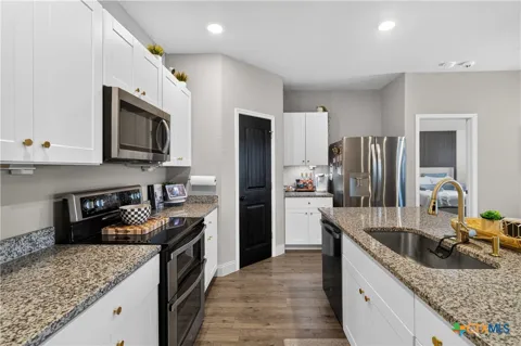 908 Gerardia Court