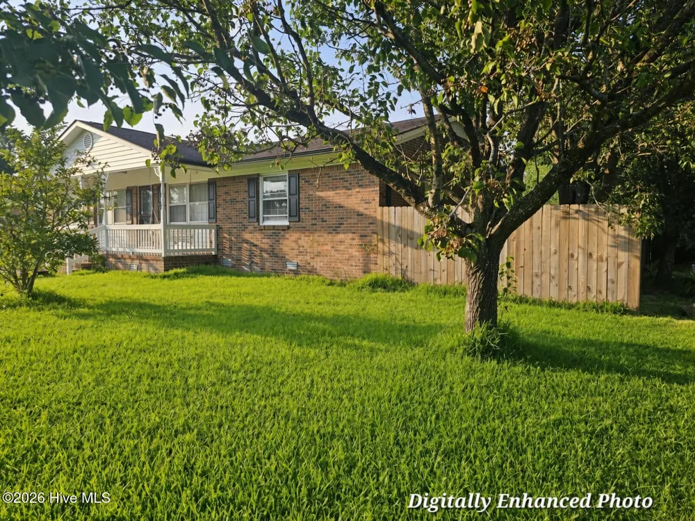 13 Collins Drive Midway Park, NC 28544