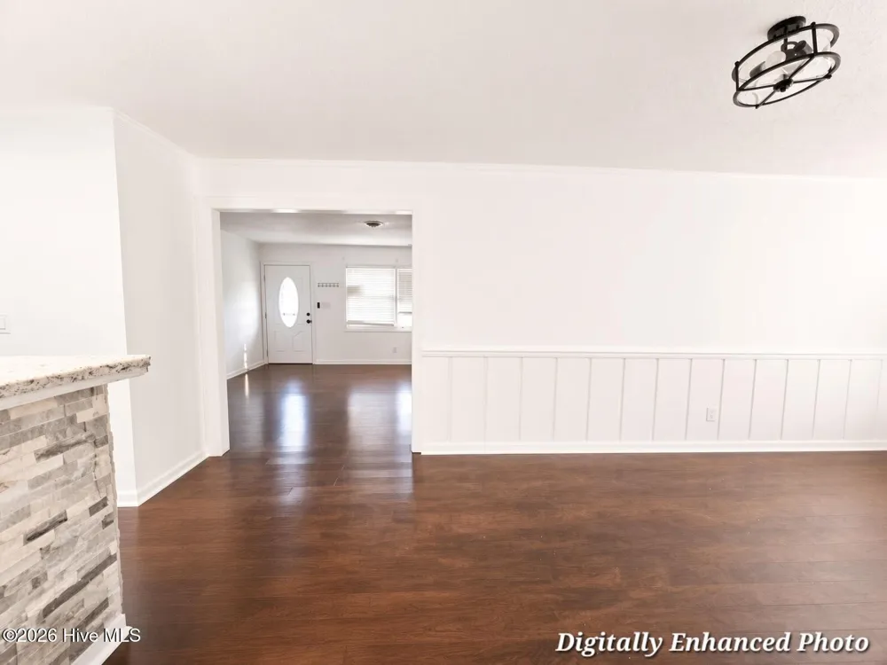 13 Collins Drive Midway Park, NC 28544