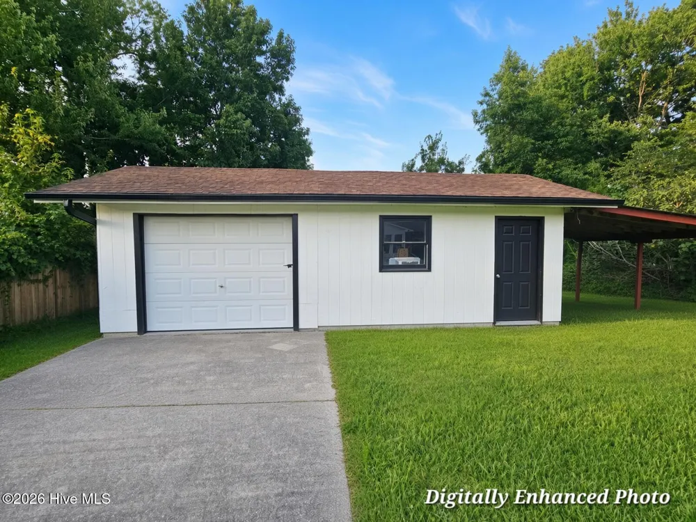13 Collins Drive Midway Park, NC 28544