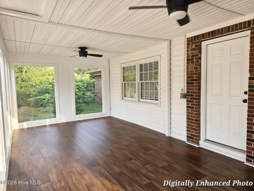 13 Collins Drive Midway Park, NC 28544