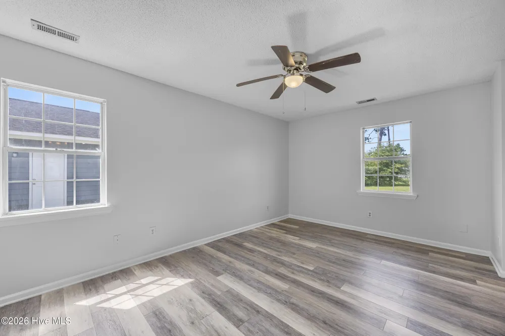 496 Sand Ridge Road Hubert, NC 28539