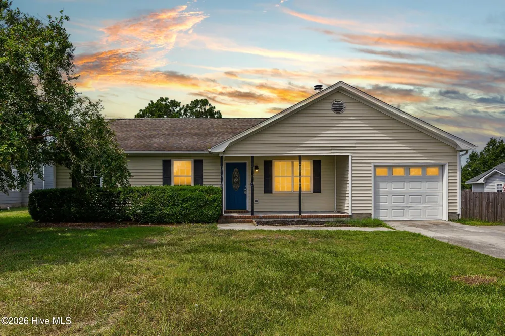 496 Sand Ridge Road Hubert, NC 28539
