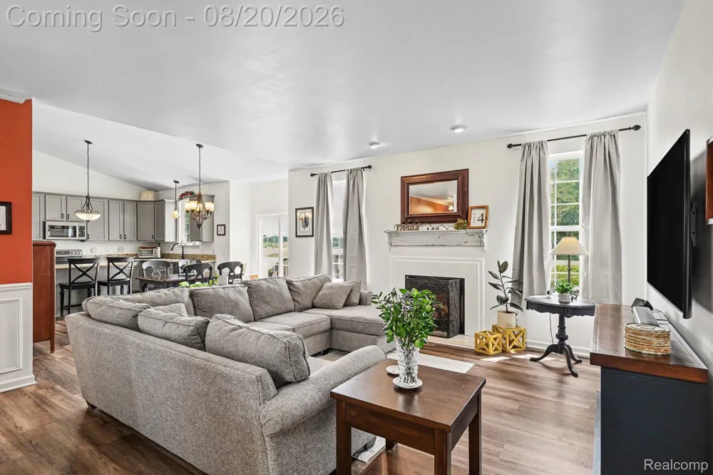 1188 Bellwood Court Oxford Charter Township, MI 48371
