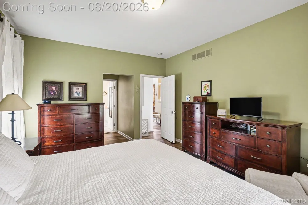 1188 Bellwood Court Oxford Charter Township, MI 48371