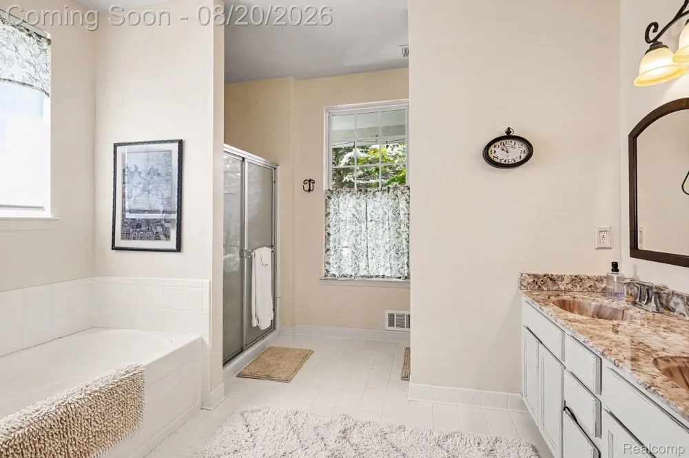 1188 Bellwood Court Oxford Charter Township, MI 48371
