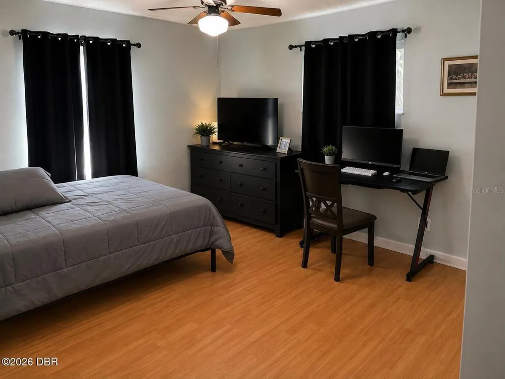 31109 DEAL DRIVE Mount Plymouth, FL 32776