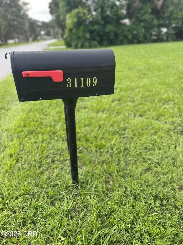 31109 DEAL DRIVE Mount Plymouth, FL 32776