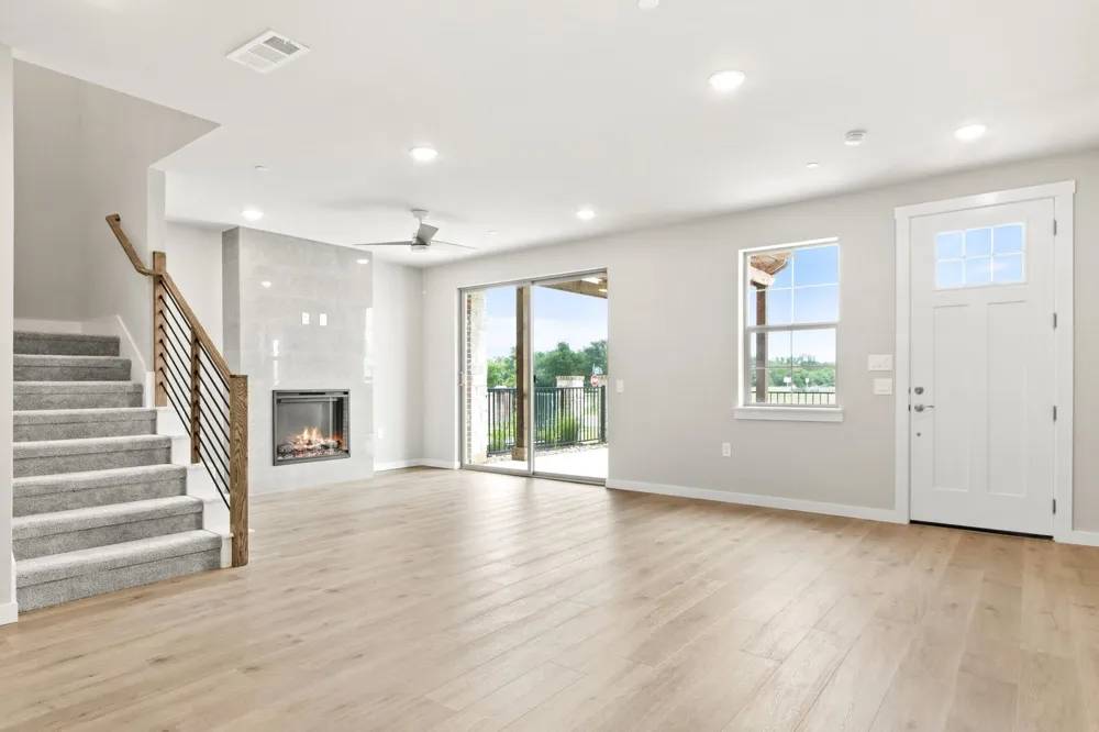 2888 Enfield The Colony, TX 75056