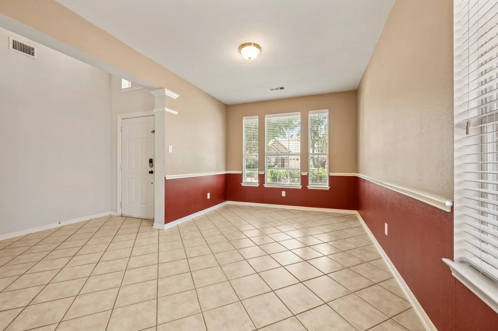 1302 Parkside Drive Mansfield, TX 76063