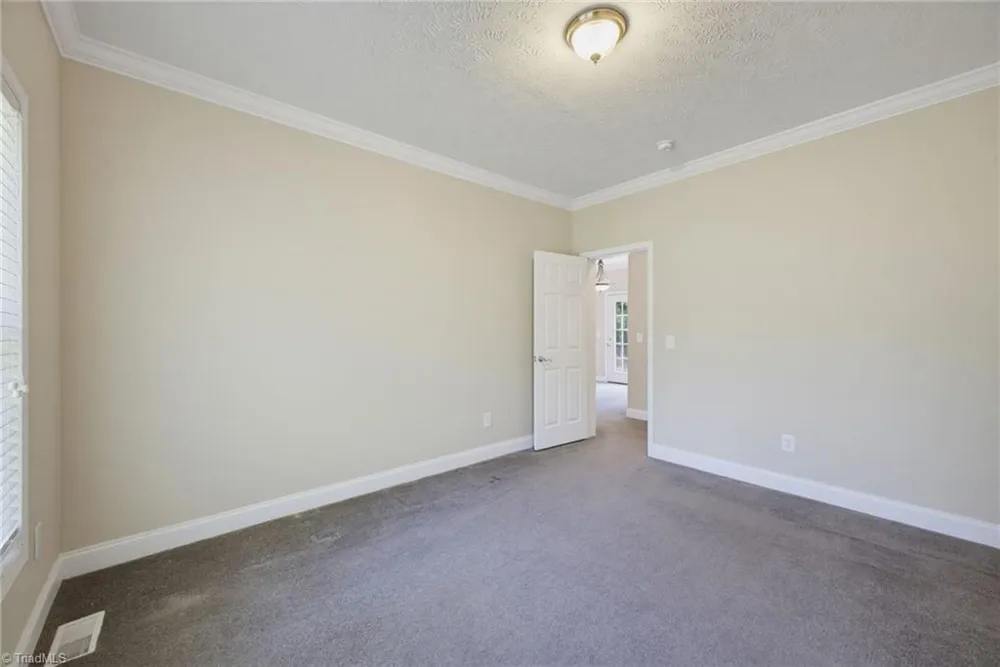 3636 Shacktown Road Yadkinville, NC 27055