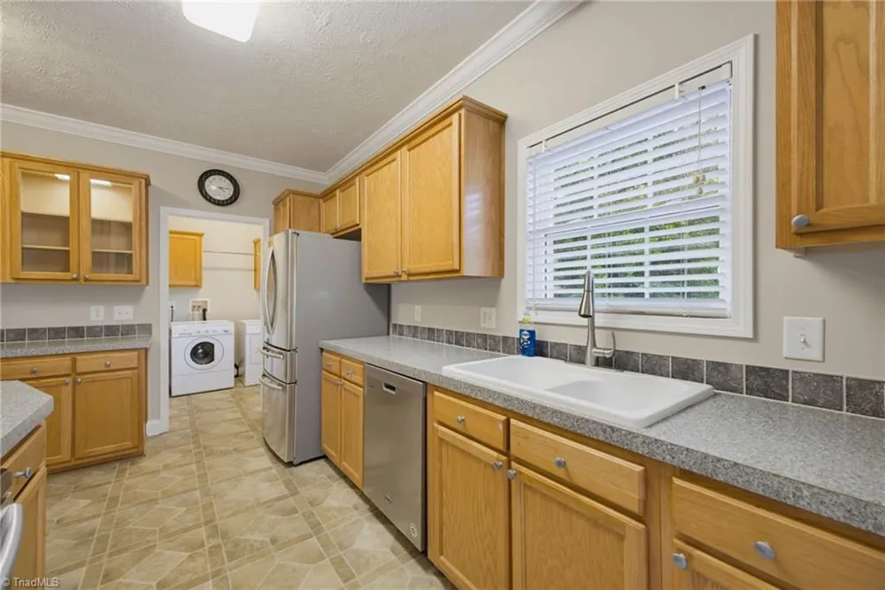 3636 Shacktown Road Yadkinville, NC 27055