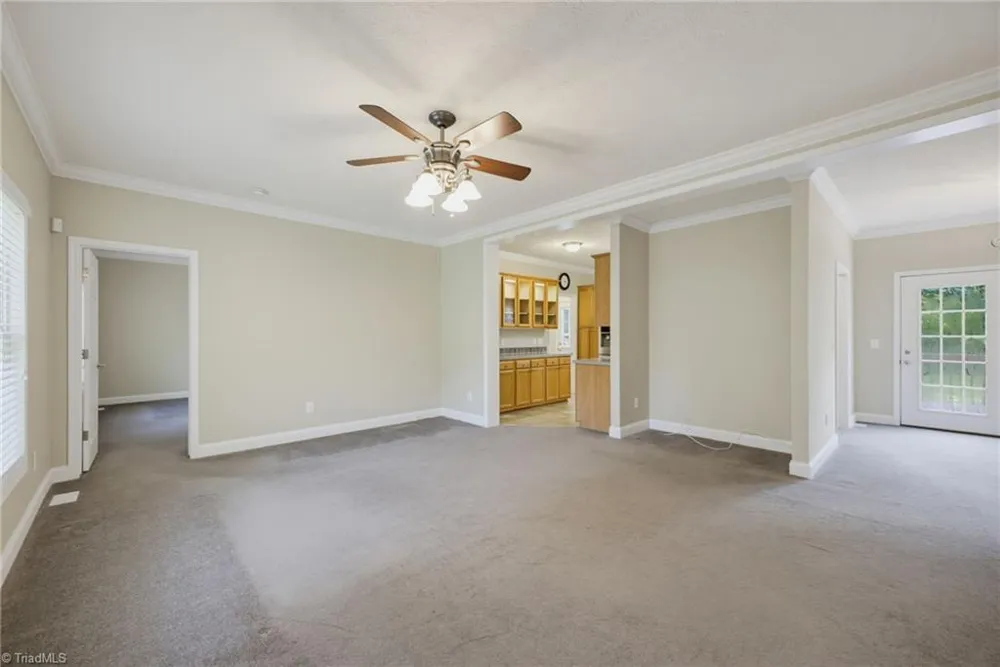 3636 Shacktown Road Yadkinville, NC 27055