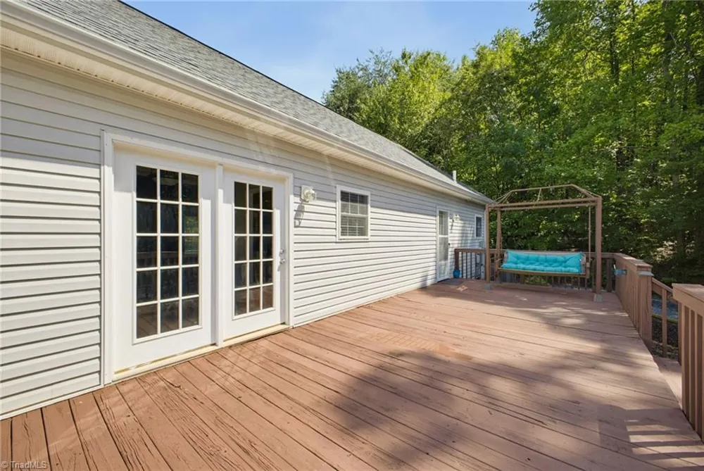 3636 Shacktown Road Yadkinville, NC 27055