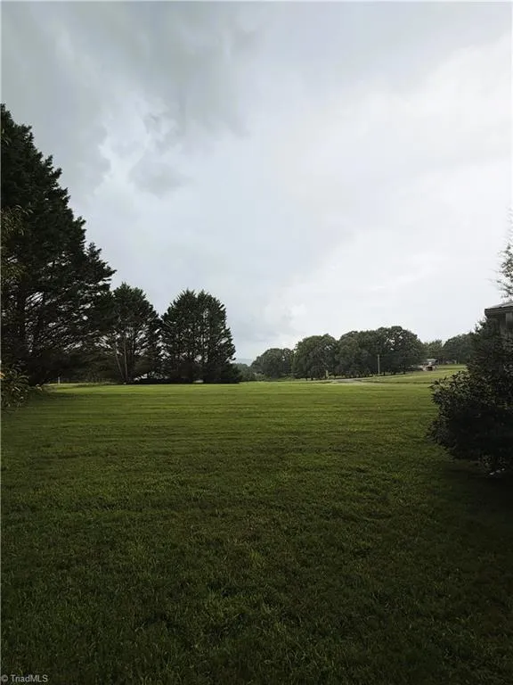 1094 Traphill Union Road Traphill, NC 28685