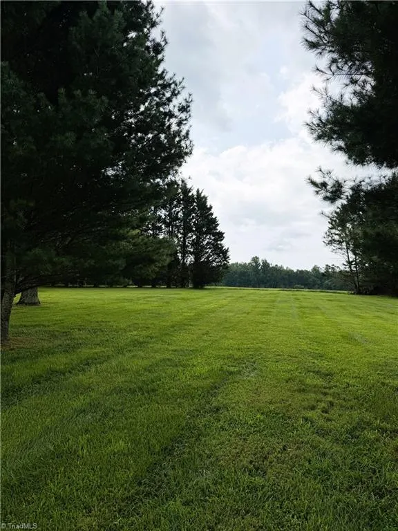 1094 Traphill Union Road Traphill, NC 28685