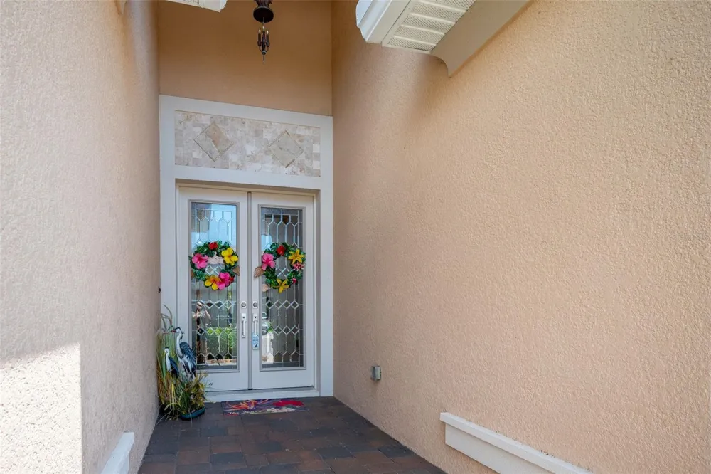 2622 GRAND LAKESIDE DRIVE Palm Harbor, FL 34684