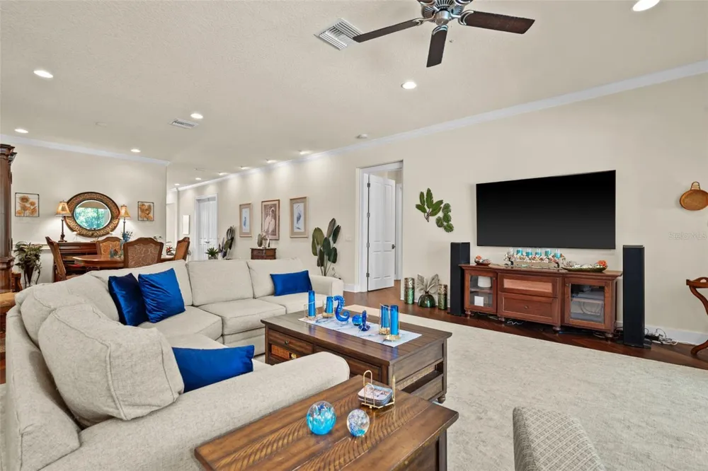 2622 GRAND LAKESIDE DRIVE Palm Harbor, FL 34684