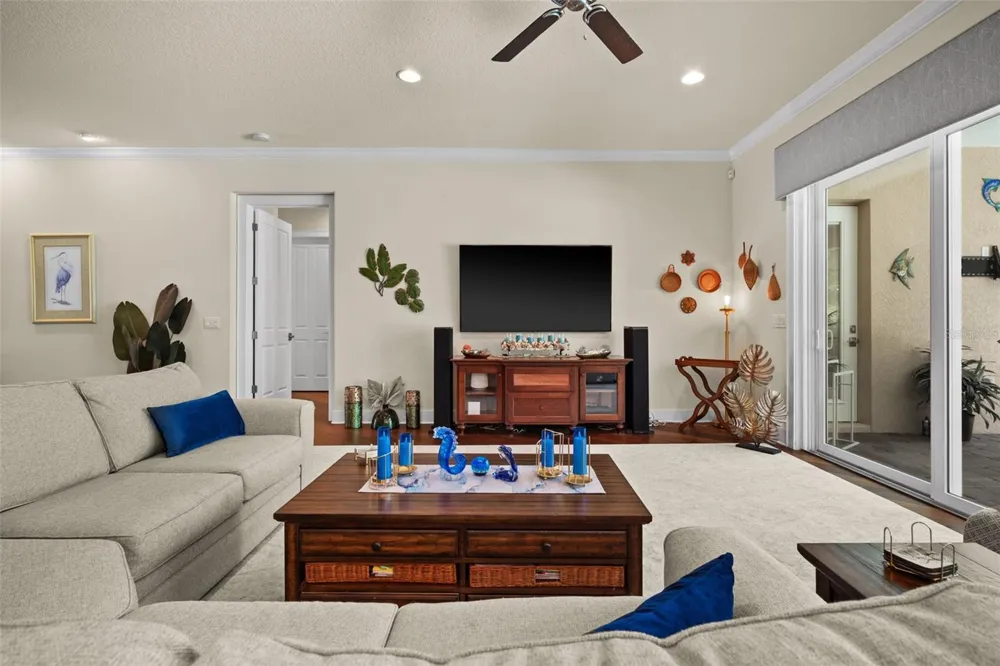 2622 GRAND LAKESIDE DRIVE Palm Harbor, FL 34684