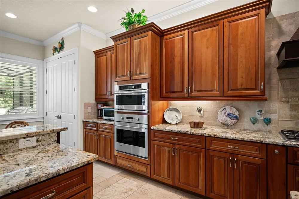 2622 GRAND LAKESIDE DRIVE Palm Harbor, FL 34684