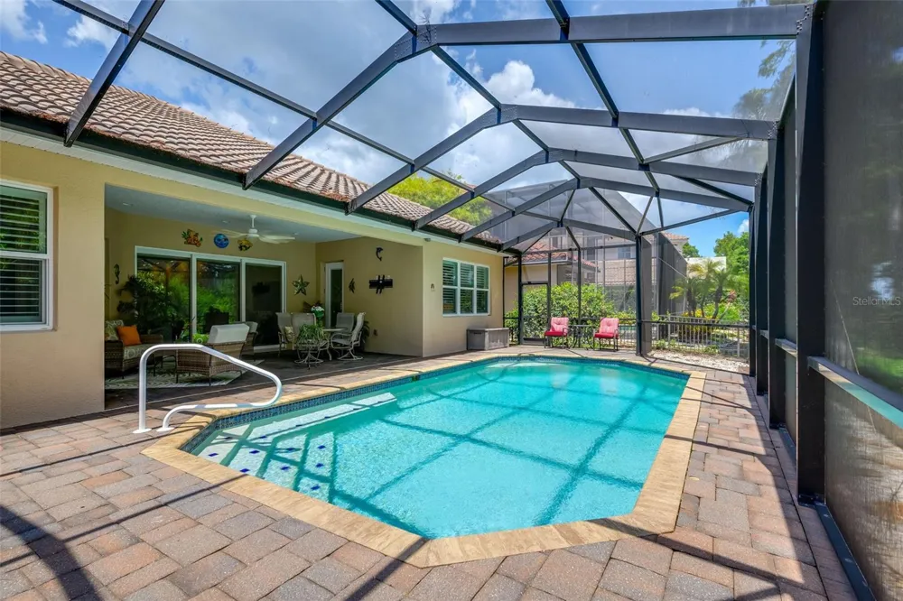 2622 GRAND LAKESIDE DRIVE Palm Harbor, FL 34684