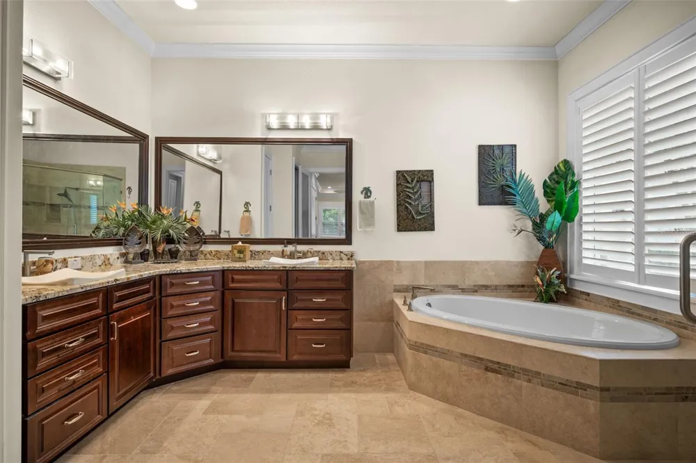 2622 GRAND LAKESIDE DRIVE Palm Harbor, FL 34684