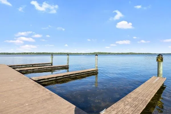 2622 GRAND LAKESIDE DRIVE Palm Harbor, FL 34684