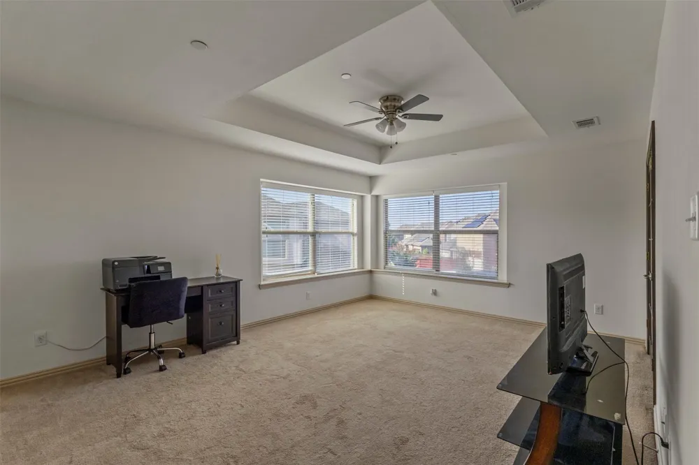 4940 Empire Way Irving, TX 75038