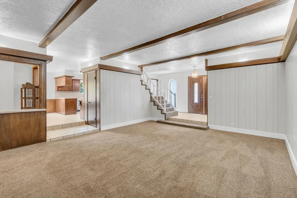 33102 Rollingwood Drive Pinehurst, TX 77362