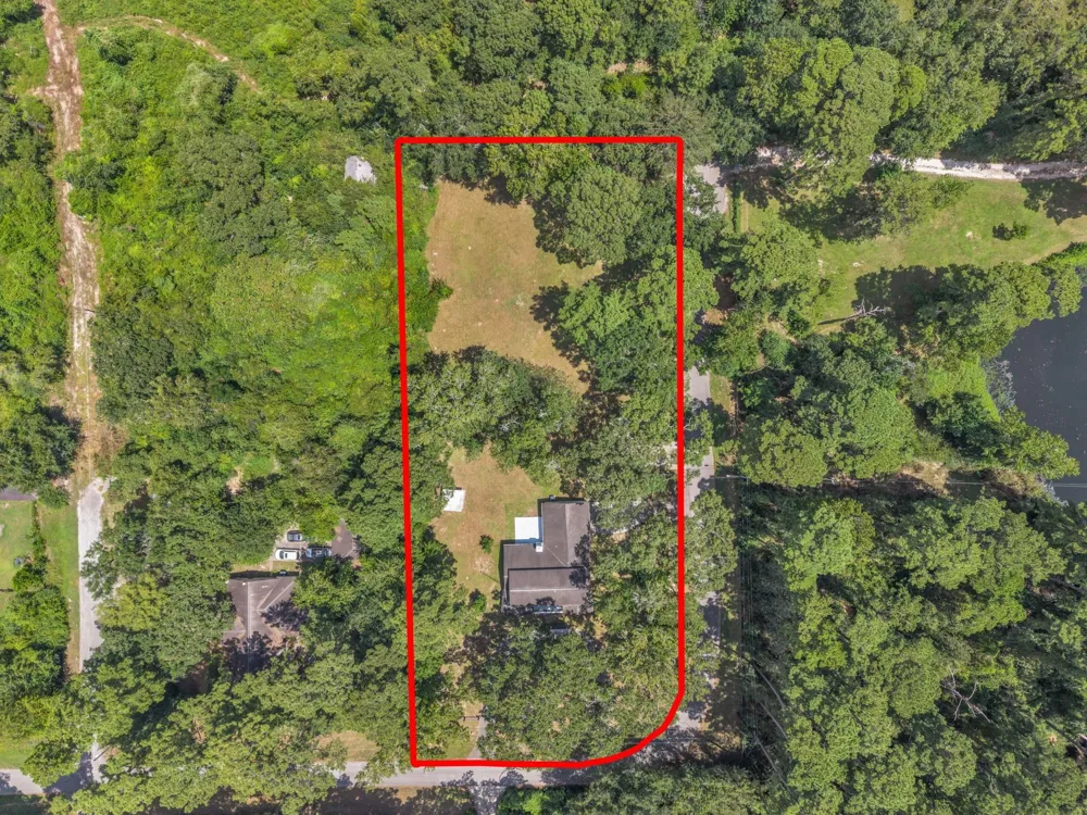 33102 Rollingwood Drive Pinehurst, TX 77362