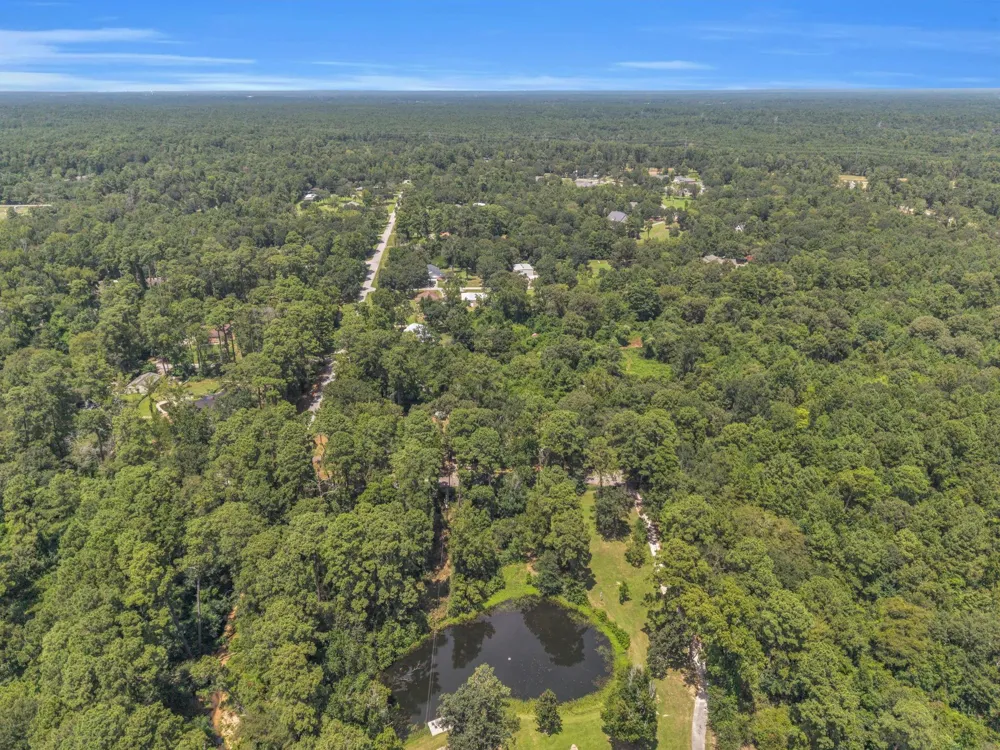 33102 Rollingwood Drive Pinehurst, TX 77362