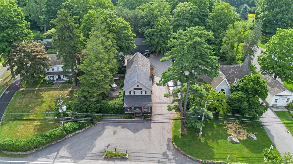 259 Westchester Avenue Pound Ridge, NY 10576