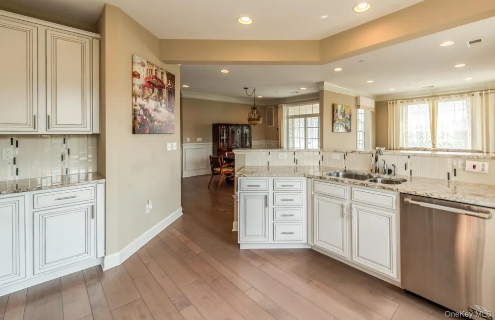 734 Regency Drive Fishkill, NY 12524