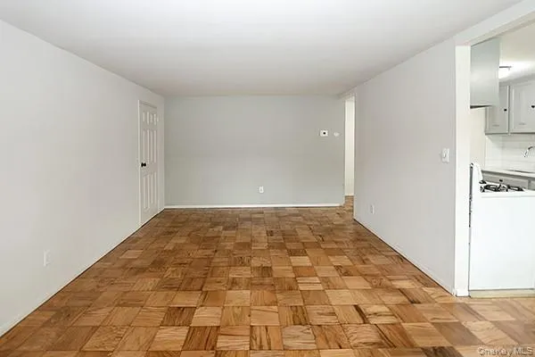 178 Jervis Avenue #178 Farmingdale, NY 11735