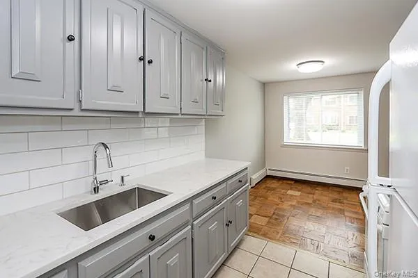 178 Jervis Avenue #178 Farmingdale, NY 11735