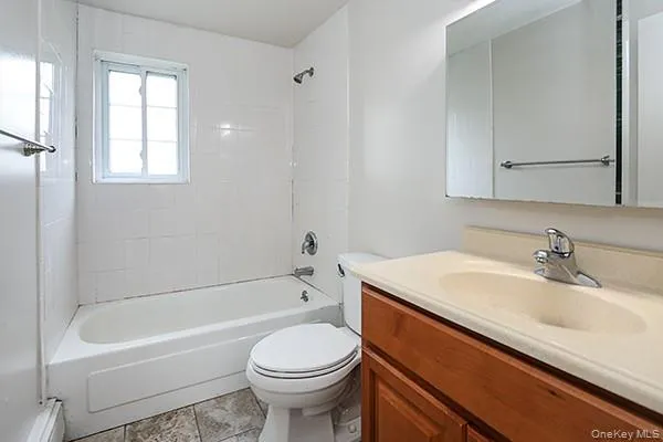 178 Jervis Avenue #178 Farmingdale, NY 11735